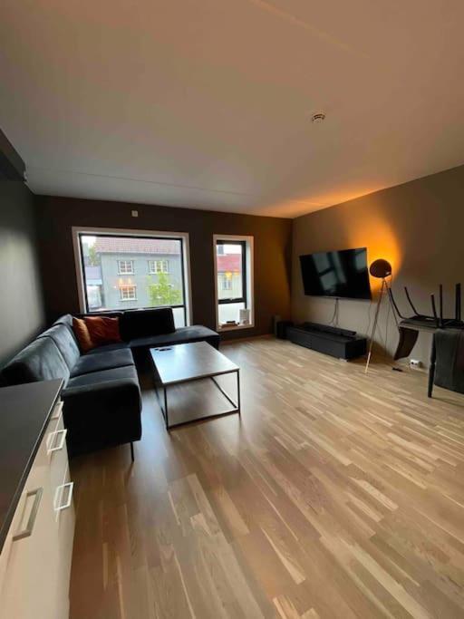 New Central Apartment In Tromsø Kültér fotó