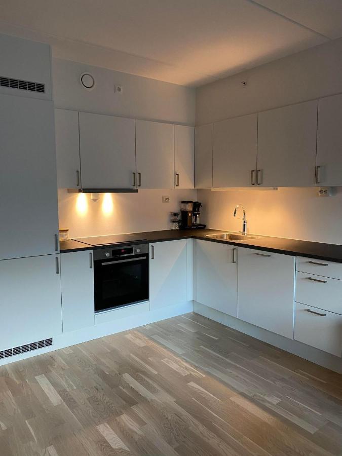 New Central Apartment In Tromsø Kültér fotó
