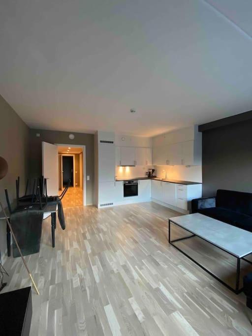 New Central Apartment In Tromsø Kültér fotó